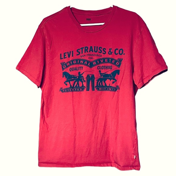 Levi Strauss & Co Men’s Red T-shirt (L) - Picture 1 of 2